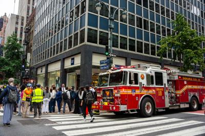 Manhattan high-rise is still unstable after columns buckle, forcing ...