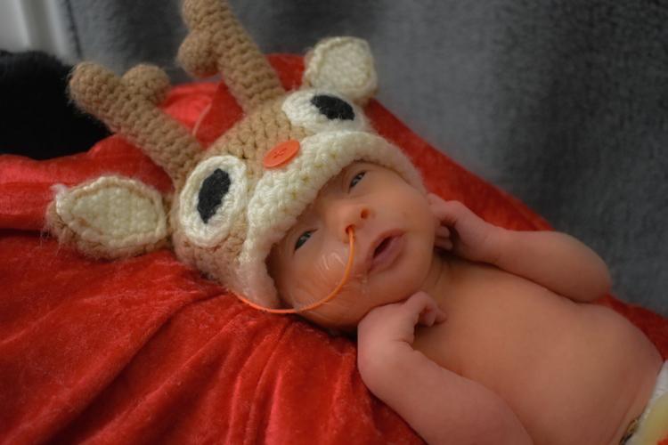 NICU Baby - Atwell pic #3.jpg