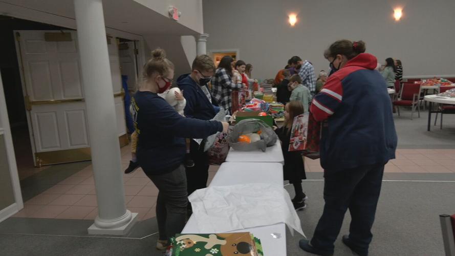 BARDSTOWN CHRISTMAS BOXES FOR TROOPS.jpeg