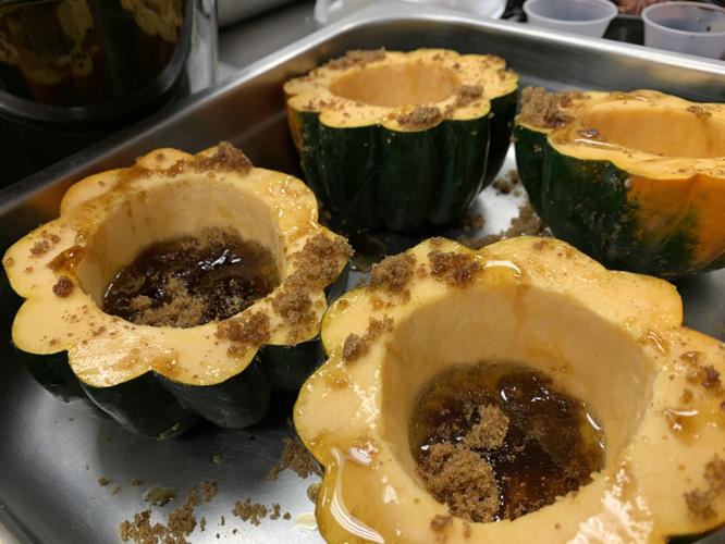 THANKSGIVING RECIPES - CHEF PAUL DOWELL - KROGER KK 11-17-2021 (7).JPG