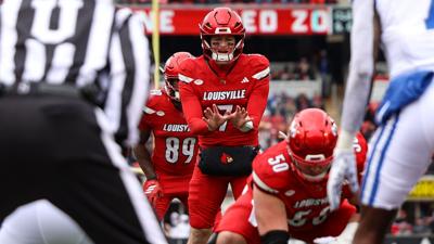 Louisville quarterback Miller Moss