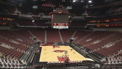 University of Louisville drops prices for upper-level basketball season tickets | News | 0