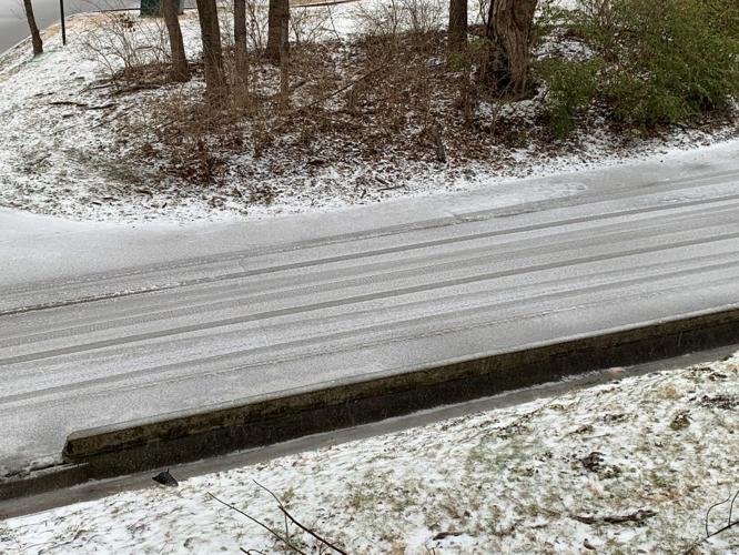 SNOW - CLIFTON HEIGHTS - 2-10-2021 1.jpg