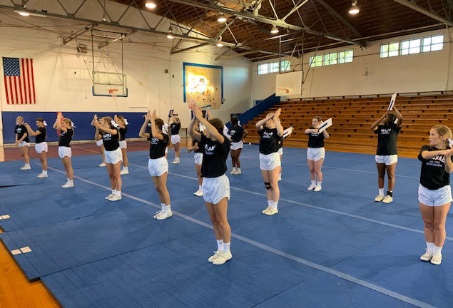 Oldham County Cheerleaders
