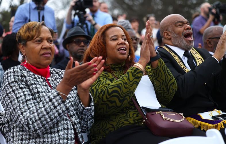 Crowd cheers for speakers at March on Frankfort.JPG