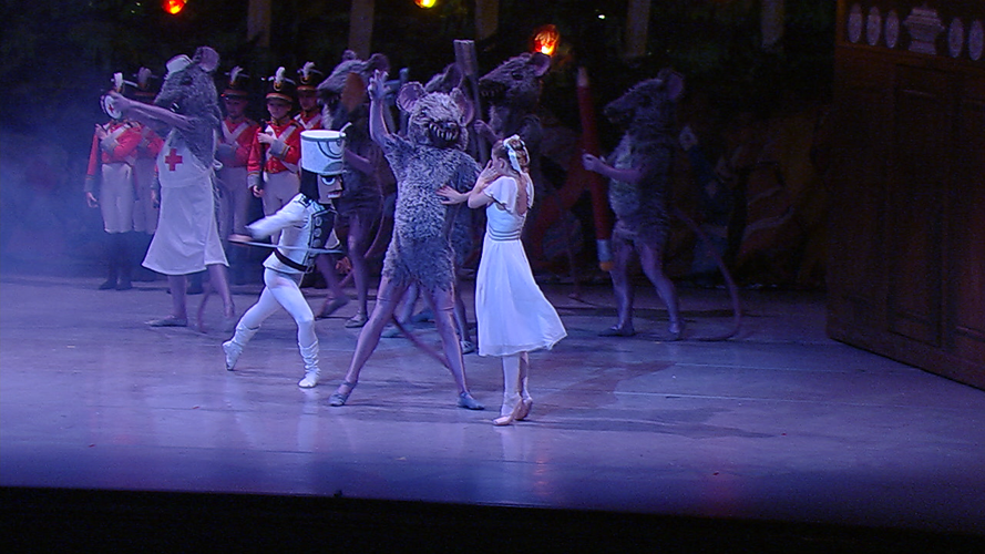 NUTCRACKER BROADCAST - 12-25-19 (86).png