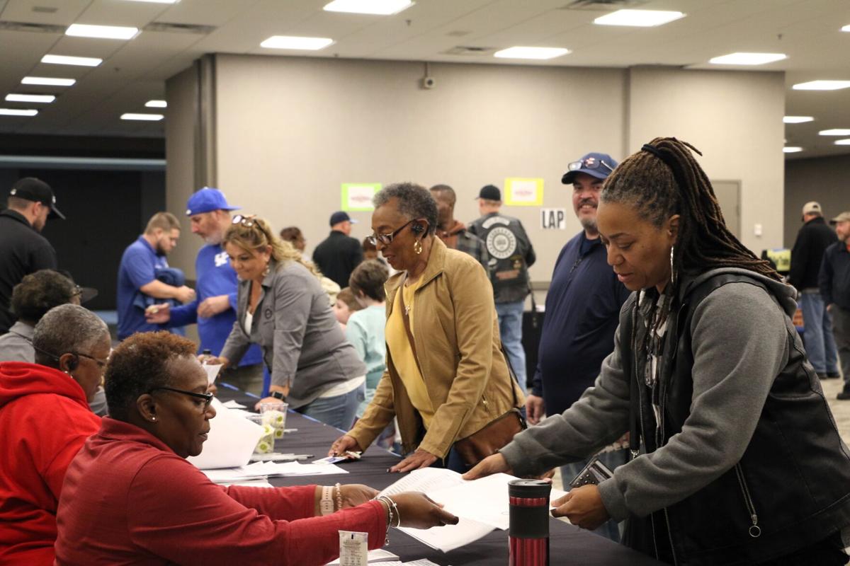 Louisville Ford workers vote against UAW contract Business