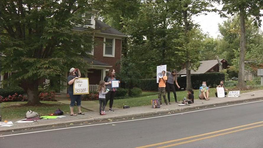 Protests outside McConnell's house 9/26/20