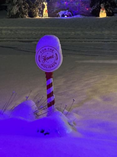 Snowy yard in Sellersburg