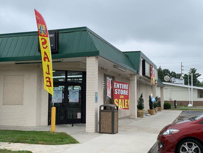 Wish's Drugs closing (3).jpg