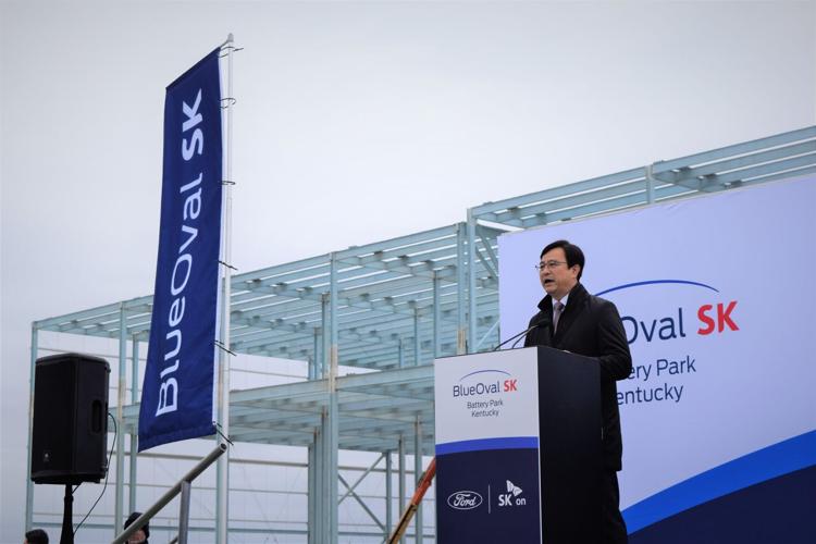 Ford BlueOval SK Battery Park 12-5-22 (12).JPG