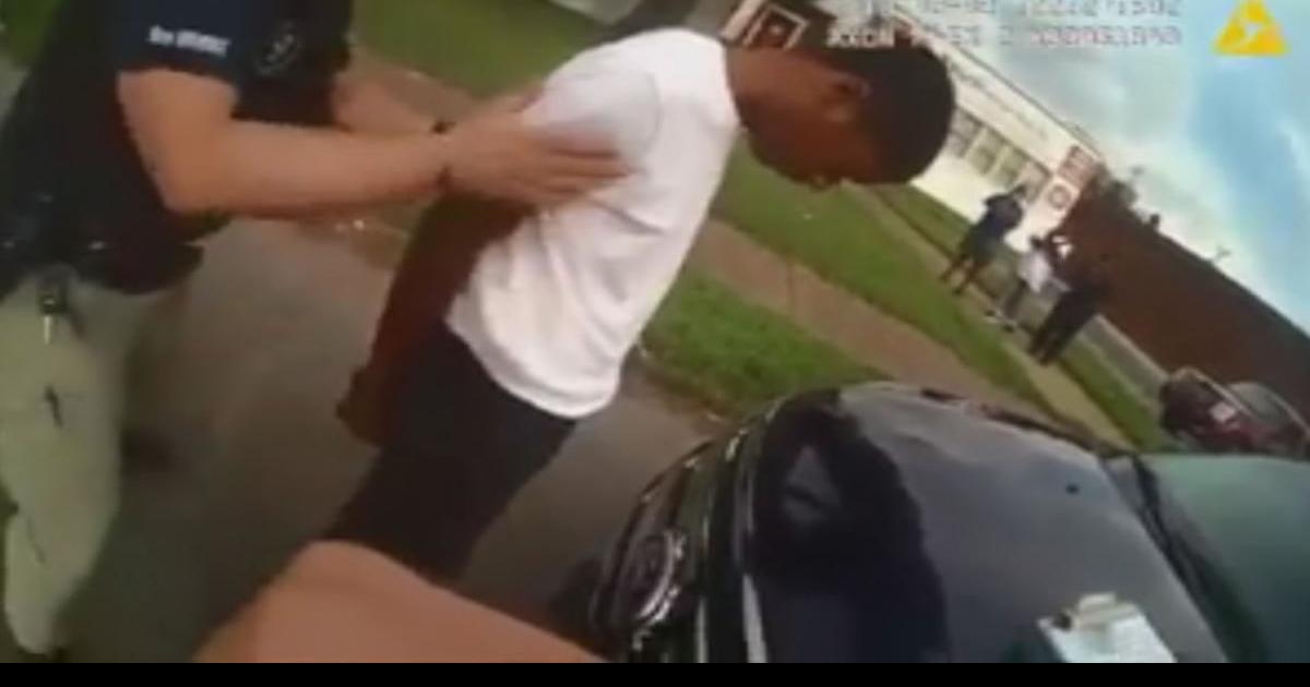 Update Lmpd Detective Said He Handcuffed Teen In Viral Traffic Stop To Calm Him Down In Depth Wdrb Com
