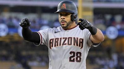 Watch: D-backs set playoff record with four solo HRs in one inning