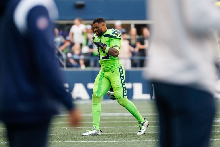 Seahawks $70 Million Star Forced to Exit Game: Update on Jamal Adams