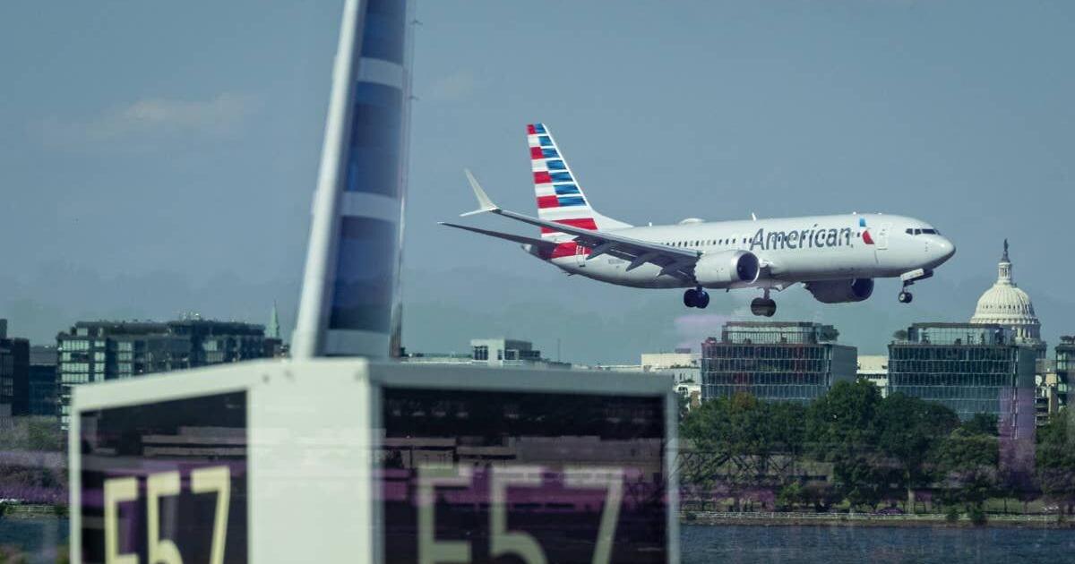 American Airlines sees $341 million hike in Q1 jet fuel costs