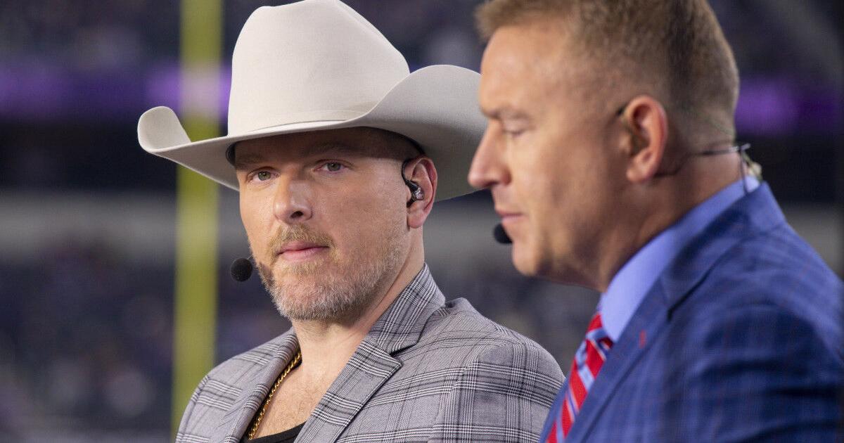 Pat McAfee Reveals Kirk Herbstreit 'Hates' One College Football Team Right Now