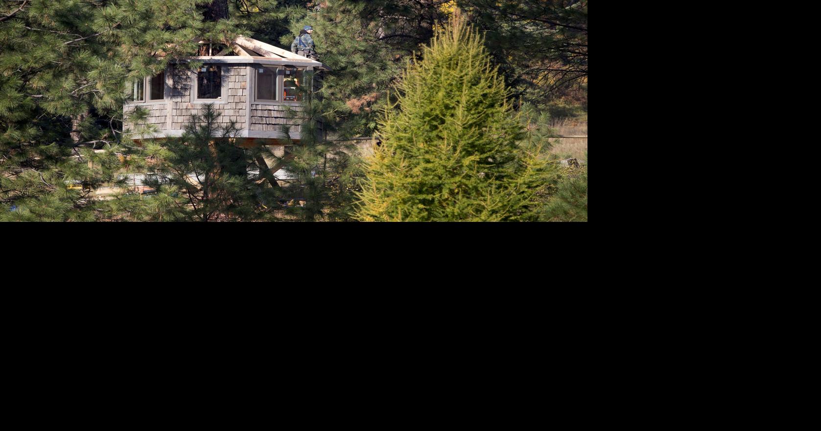A gift with a view Leavenworth builder giving treehouse to daughter