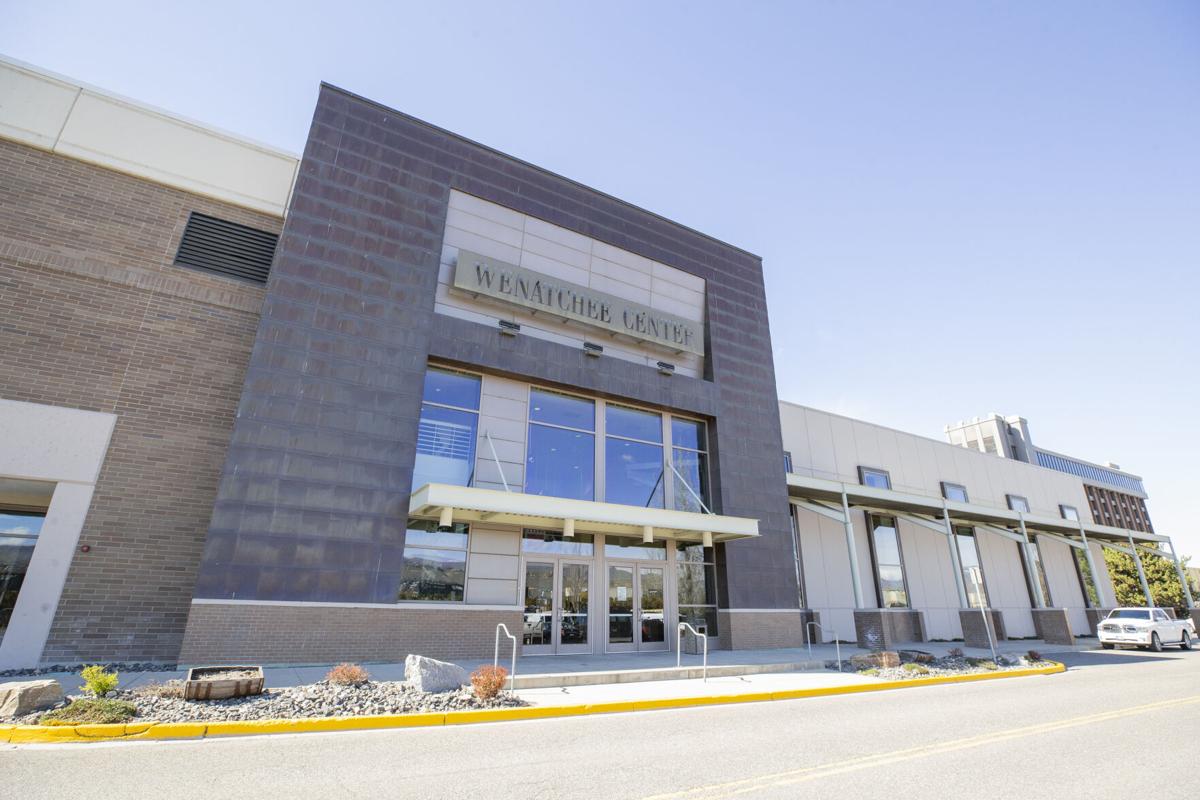 Día del Fundador Latino for Hispanic business owners, precedes Flywheel