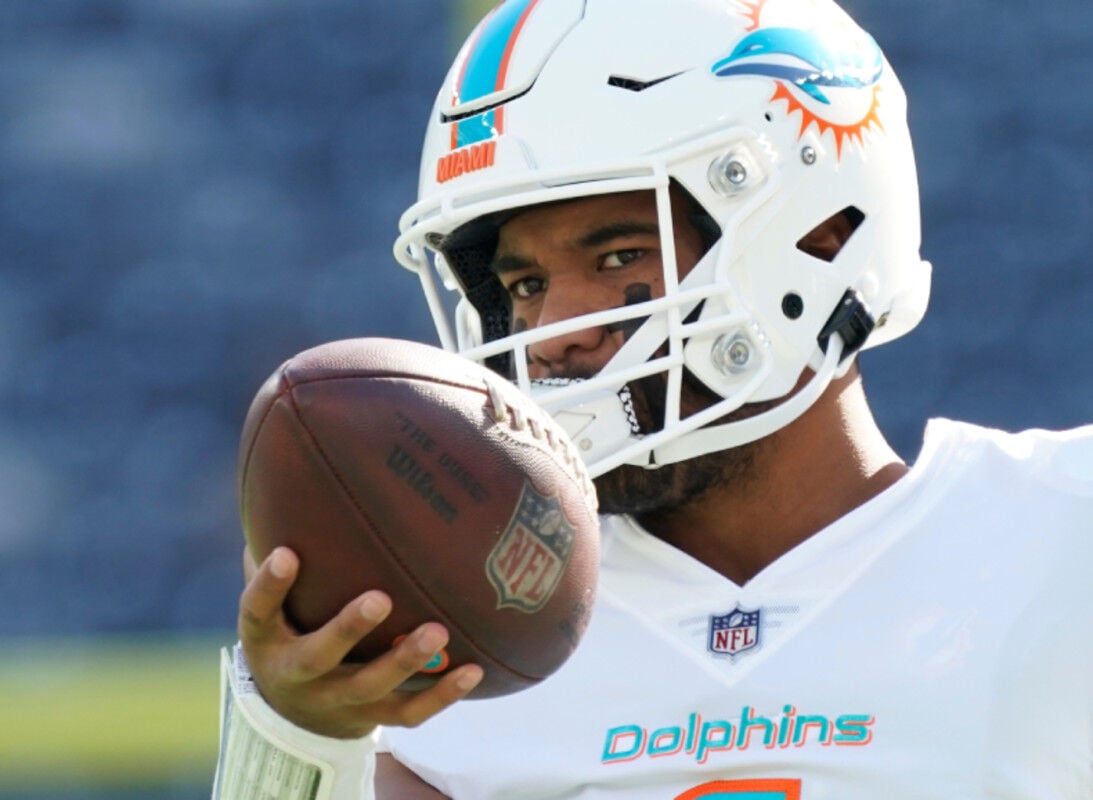 Tagovailoa, Dolphins score most points by NFL team since 1966 in