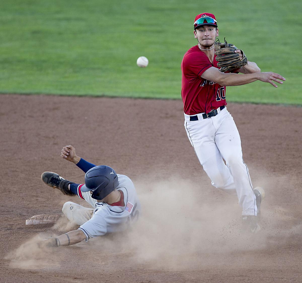 210610-sportslocal-applesoxwallawallagallery 17.jpg