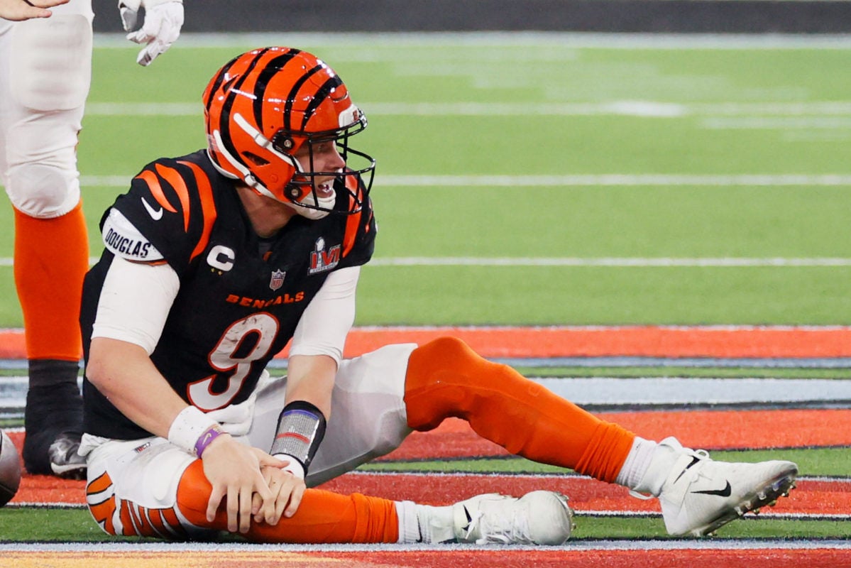 Bengals Player Reveals How Joe Burrow Is Handling Injury - The