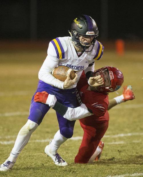 191108-sportslocal-ehswhsfballgallery 14.jpg