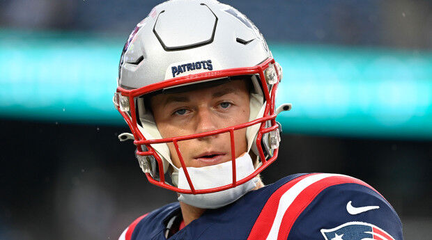 Patriots QB Report: Mac Jones proves he belongs in statement