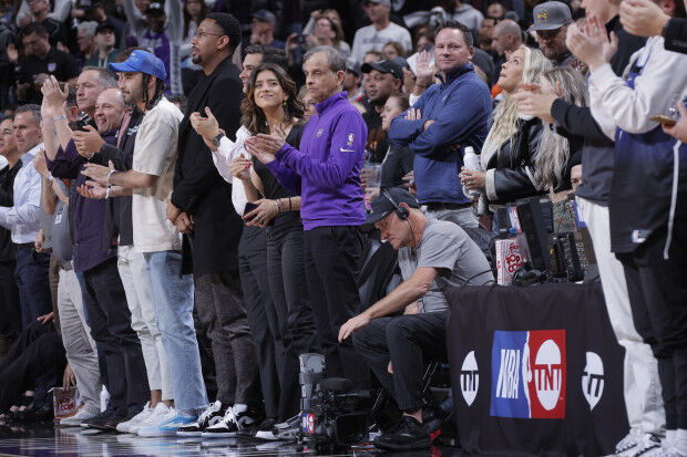 Look: Kings Owner's Daughter Going Viral At Game 7, The Spun