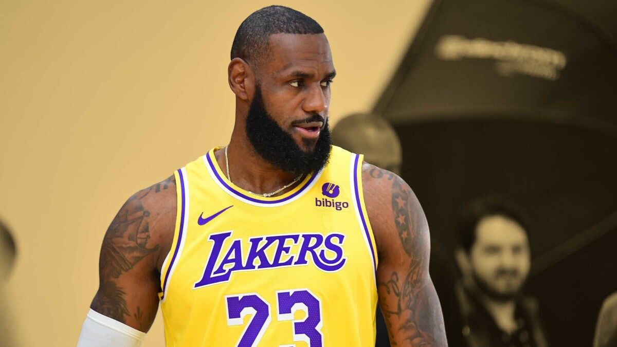 Lakers News LeBron James Potentially Contemplating Retirement
