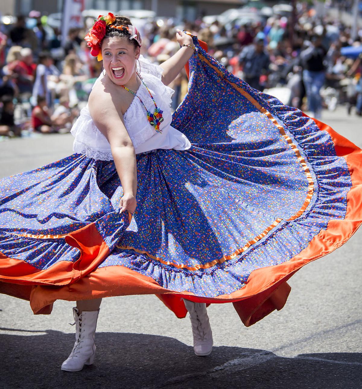 210615-newslocal-festivalparadegallery 18.jpg