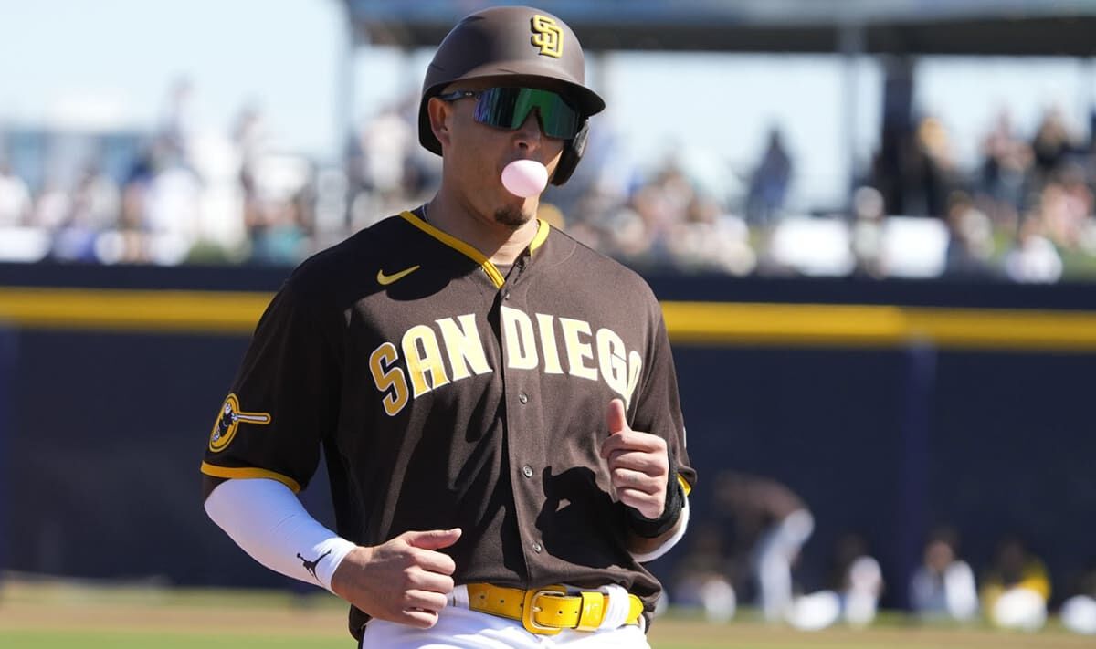 Padres, Manny Machado reportedly finalizing an 11-year extension