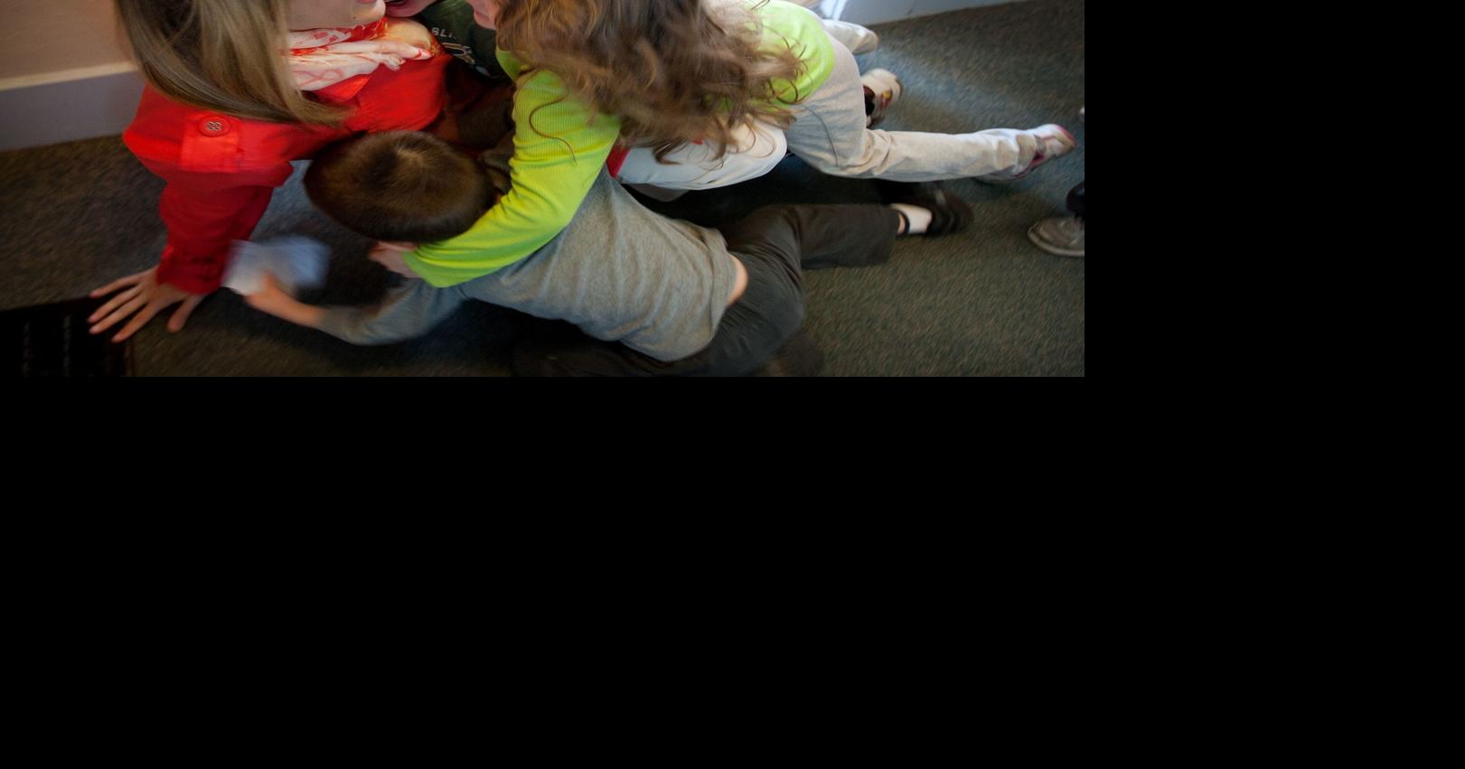 Royal hug attack | Local News | wenatcheeworld.com