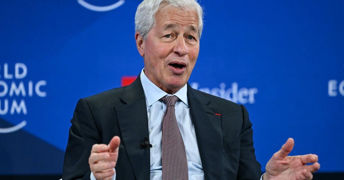 JP Morgan CEO issues stark warning on U.S. national debt