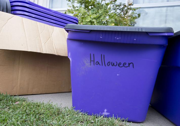 Photo gallery Decorating for Halloween in East Wenatchee News