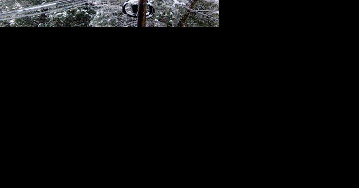Chelan County PUD asks people to stay away from power lines; 1,632 lose electricity - Vimarsana News