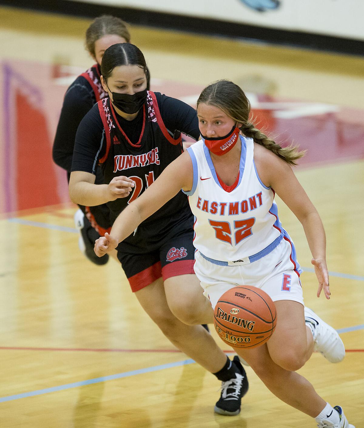 210609-sportslocal-ehssunnysidebballgallery 10.jpg