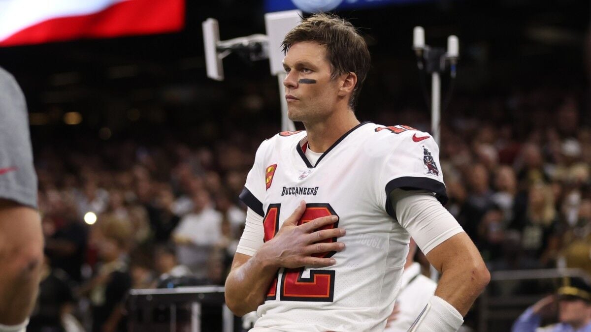 Tom Brady is taking a huge risk. And Tampa Bay should thank its lucky stars.