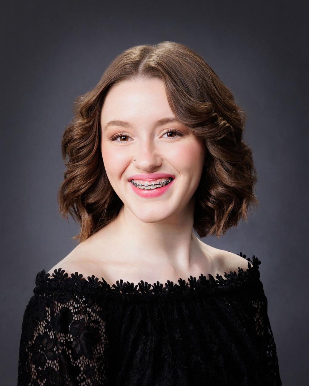Meet the top 10 finalists for 2024 Apple Blossom royalty Apple