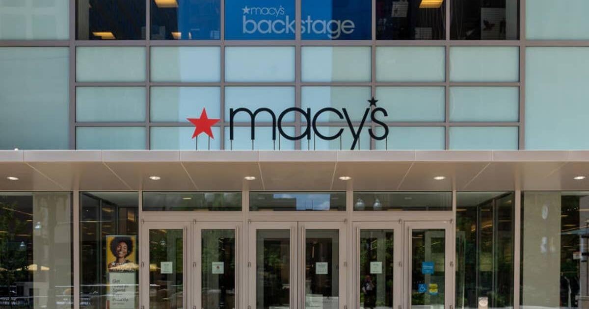 Macy's is selling a $100 set of stainless steel bowls for 70% off