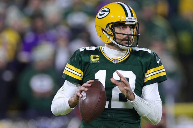 Report: Aaron Rodgers Trade in Play for Packers