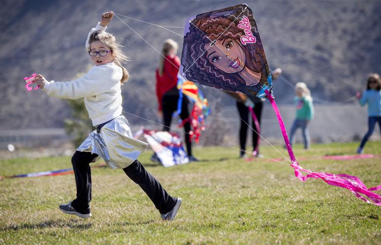 Entiat celebrates spring with annual kite festival Local News