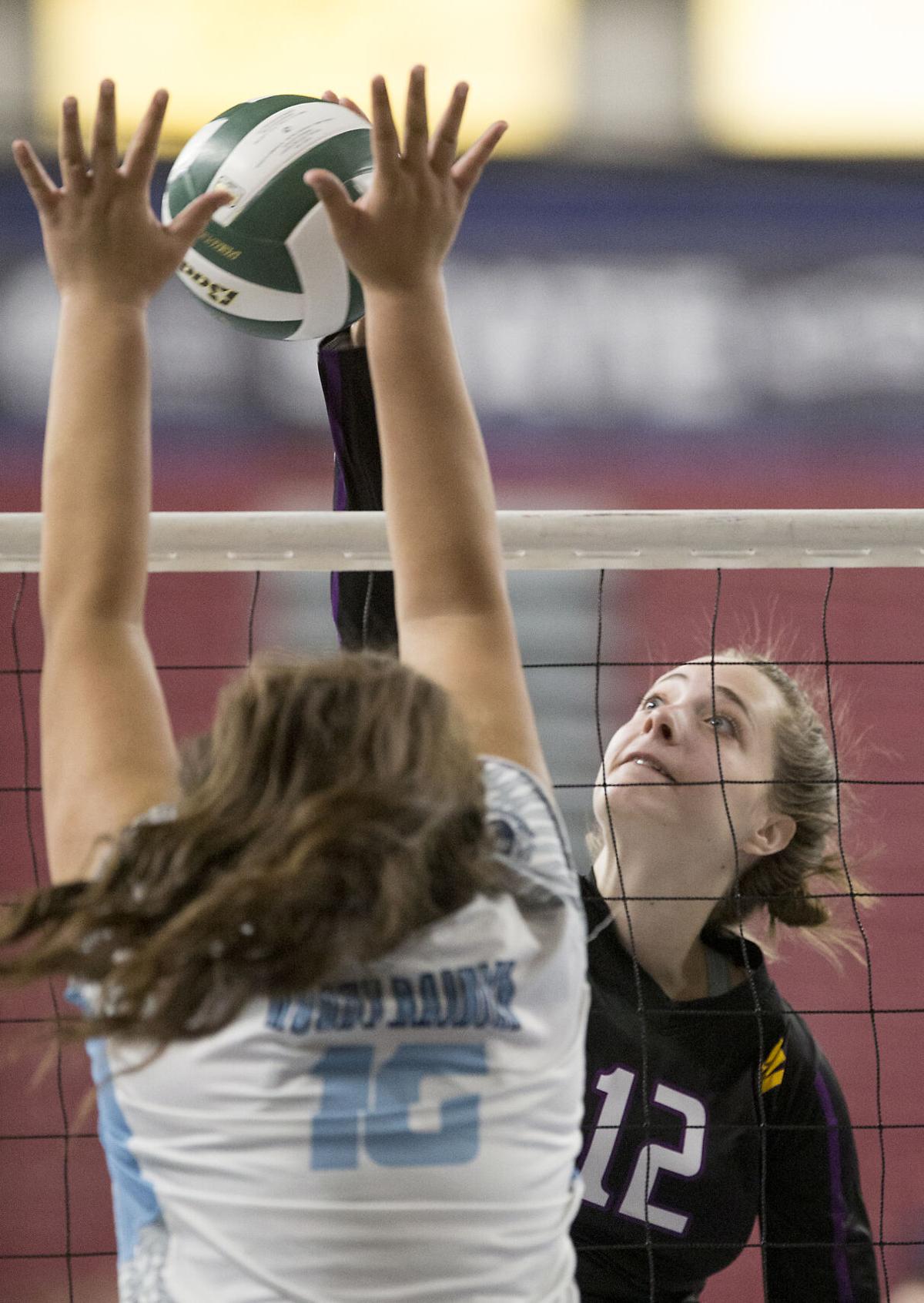 211120-sportslocal-wenatcheevolleyballgallery 03.jpg