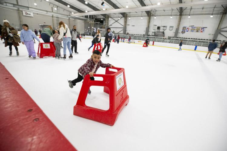 Winter break ice skating | | wenatcheeworld.com