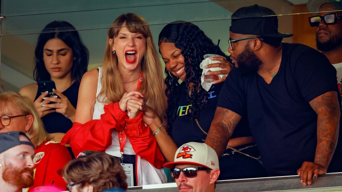 Will Taylor Swift attend Vikings-Chiefs? The speculation has already  started - Sports Illustrated Minnesota Sports, News, Analysis, and More