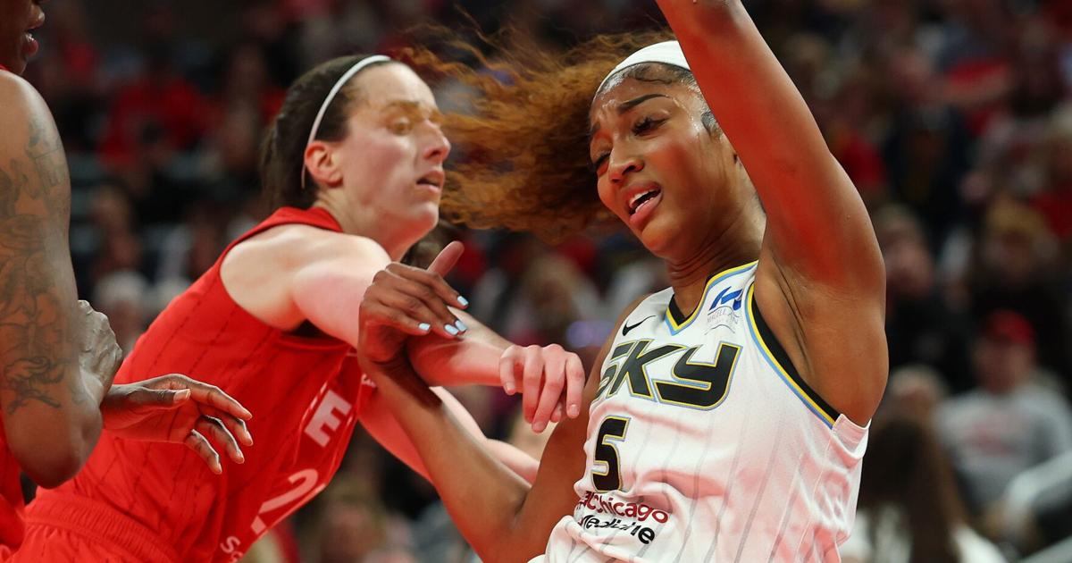 Mike Vorel: Caitlin Clark-Angel Reese rivalry is complicated but good for WNBA | Professional/National Sports | wenatcheeworld.com