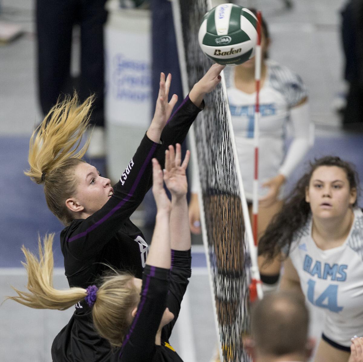 211120-sportslocal-wenatcheevolleyballgallery 07.jpg