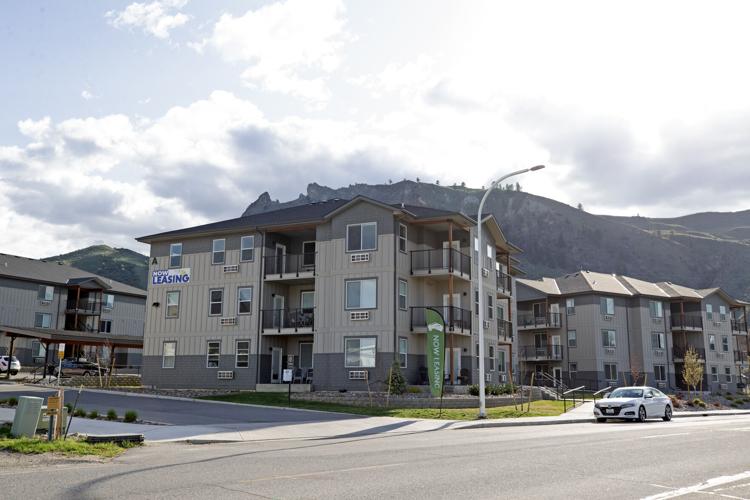 250405-newslocal-housing-04.jpg