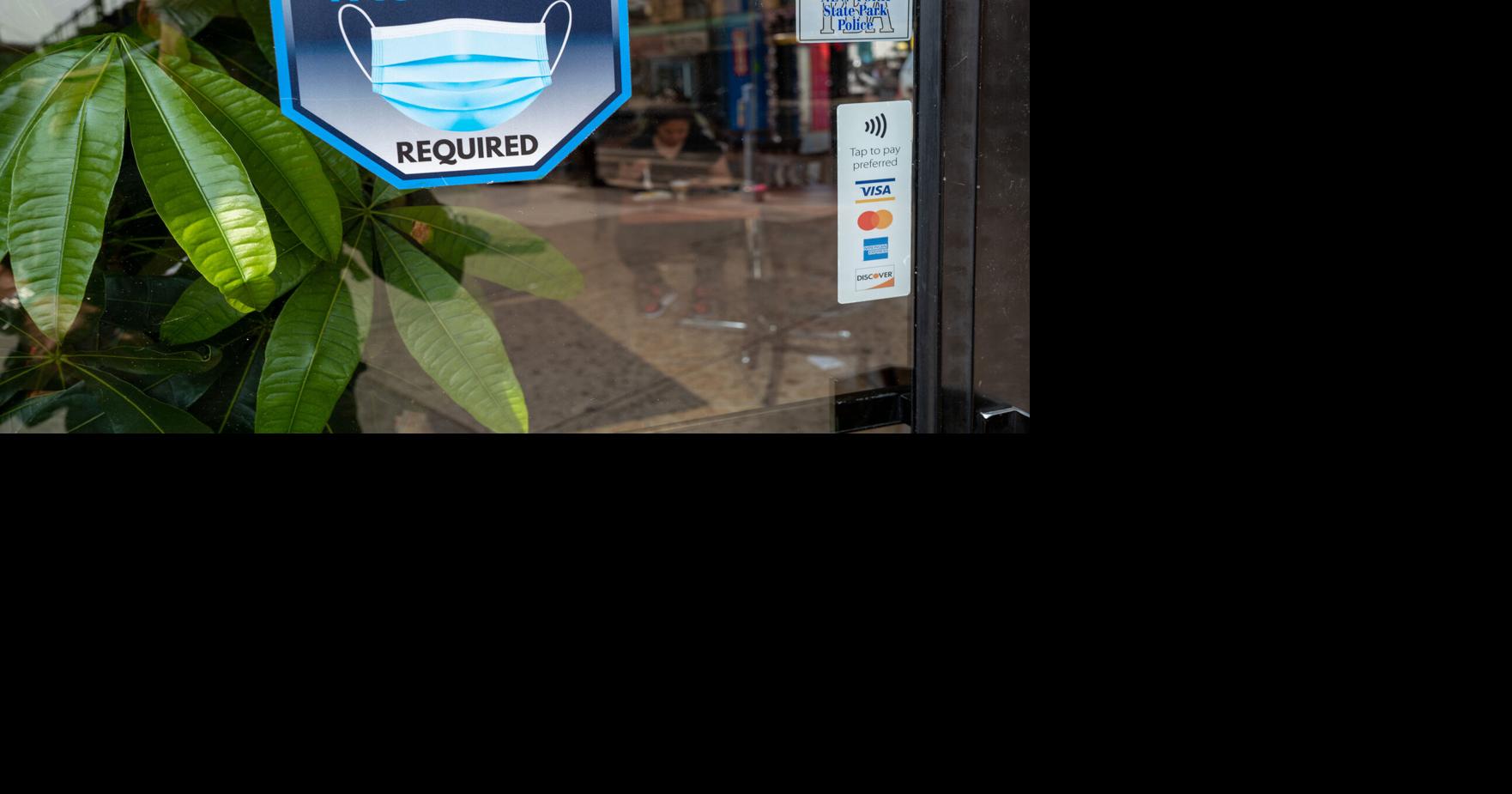 COVID-19 is 'heating up all around' this summer. Should we be wearing masks again?