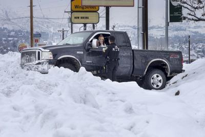 220106-newslocal-stuck 01.jpg