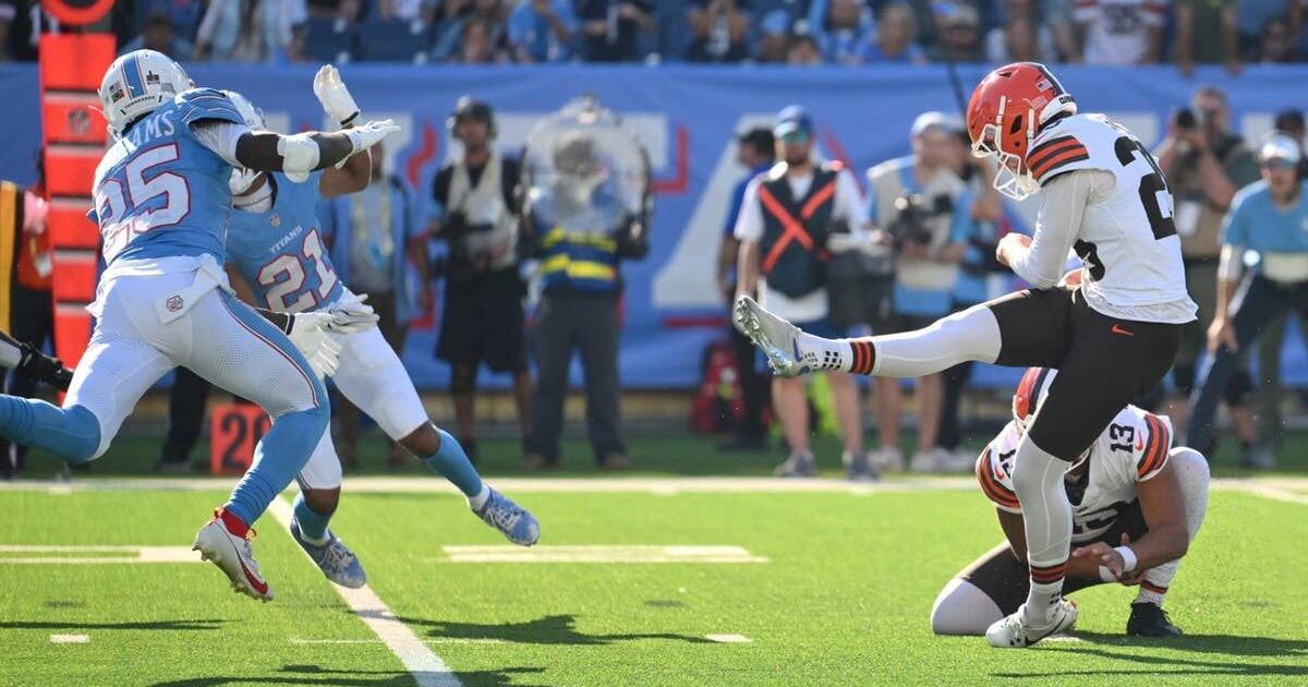 Browns Erase Early Deficit, Defeat Titans 27-24 to Remain in First Place